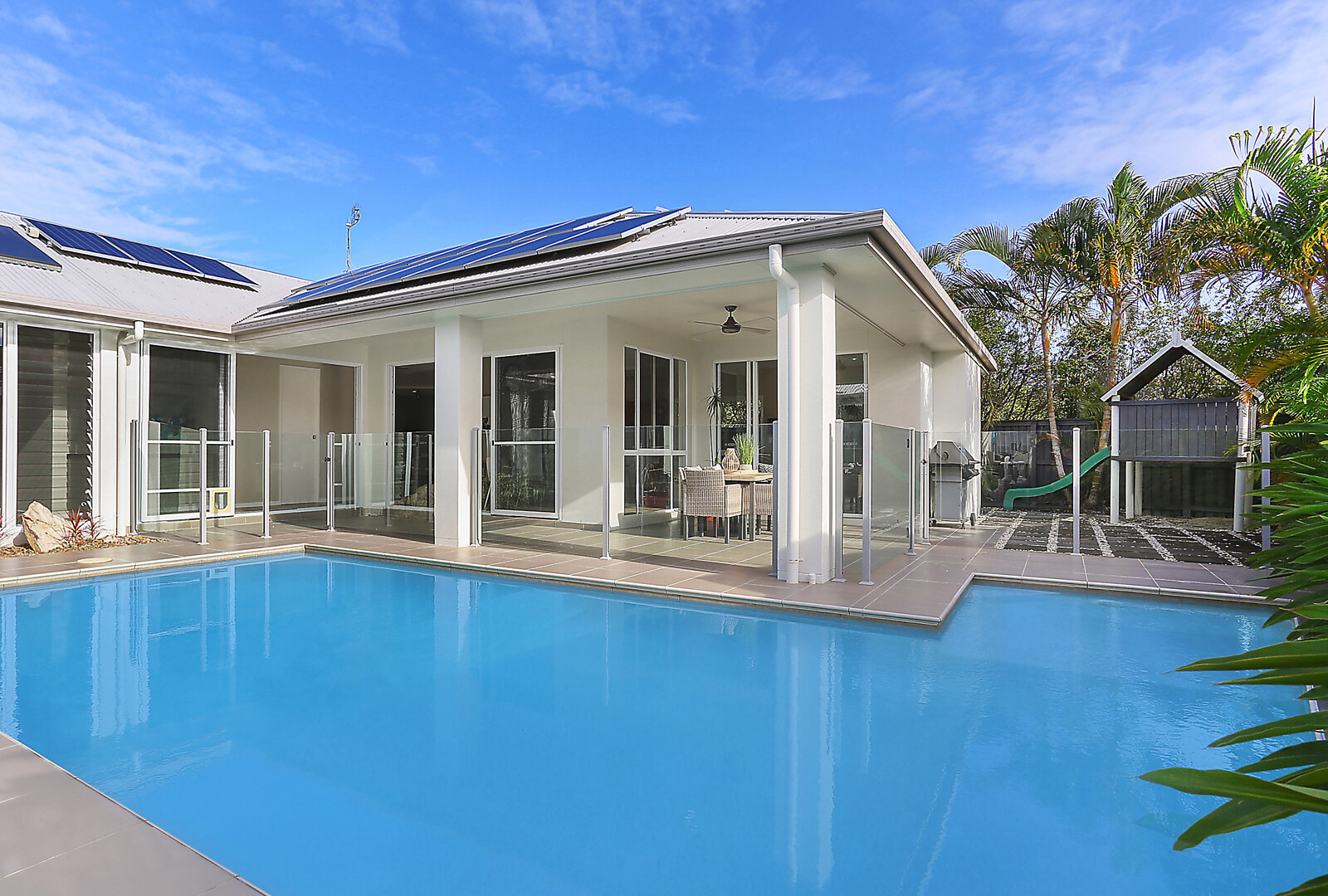 5 Barbuda Circuit, Kawana Island QLD 4575 - McGrath Coast & Hinterland