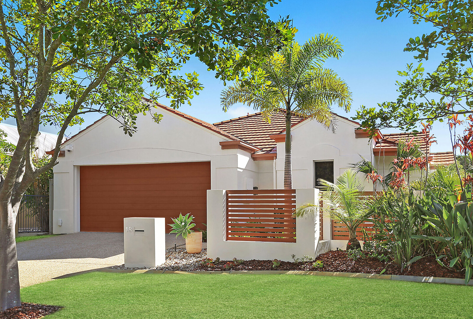 18 Barbuda Circuit, Kawana Island QLD 4575 - photo 15