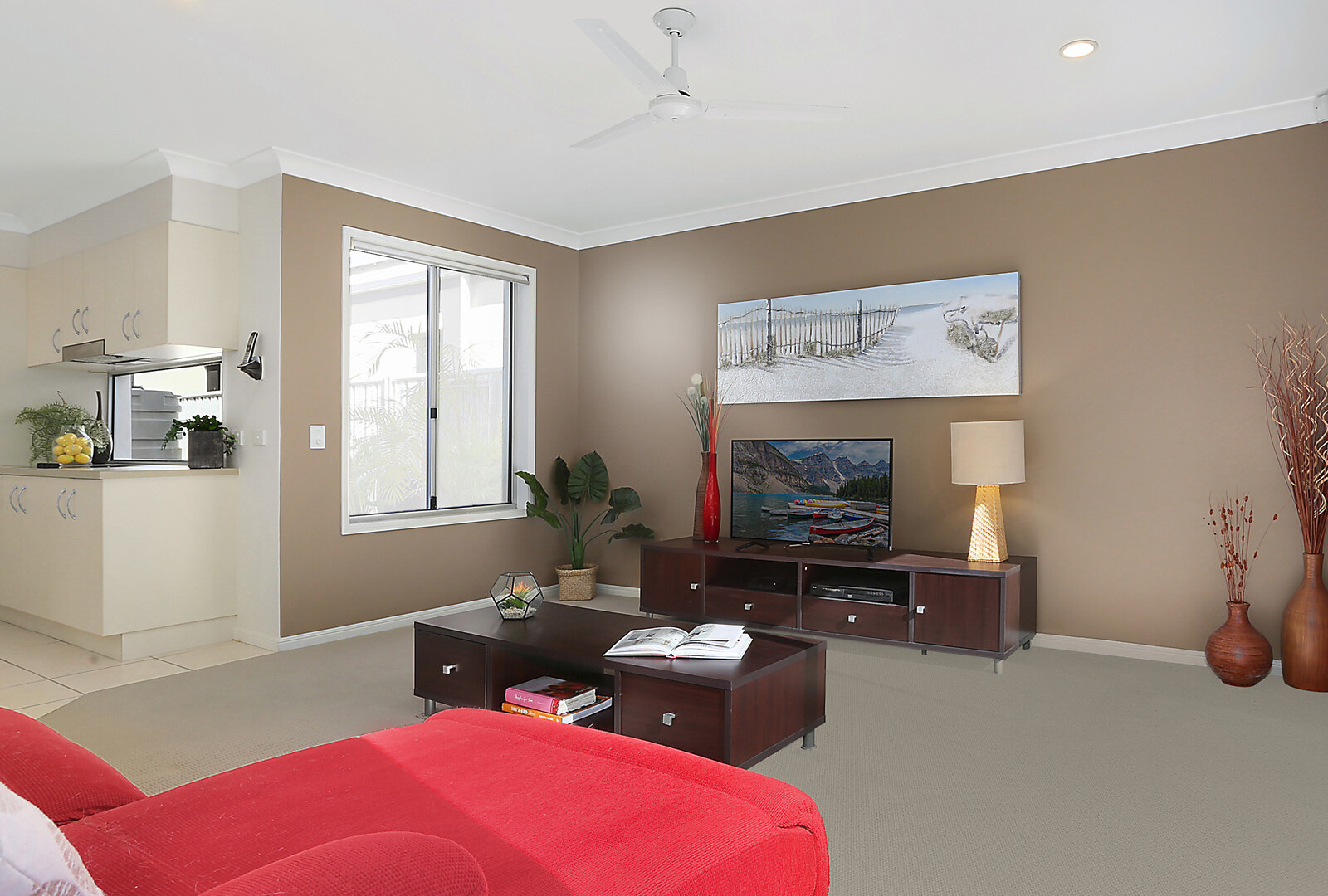 18 Barbuda Circuit, Kawana Island QLD 4575 - photo 7
