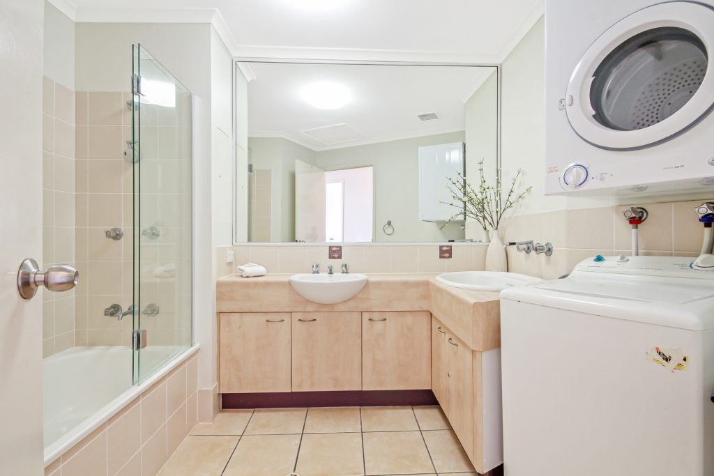 Level 3/22/18 Mahia Terrace, Kings Beach QLD 4551 - photo 10