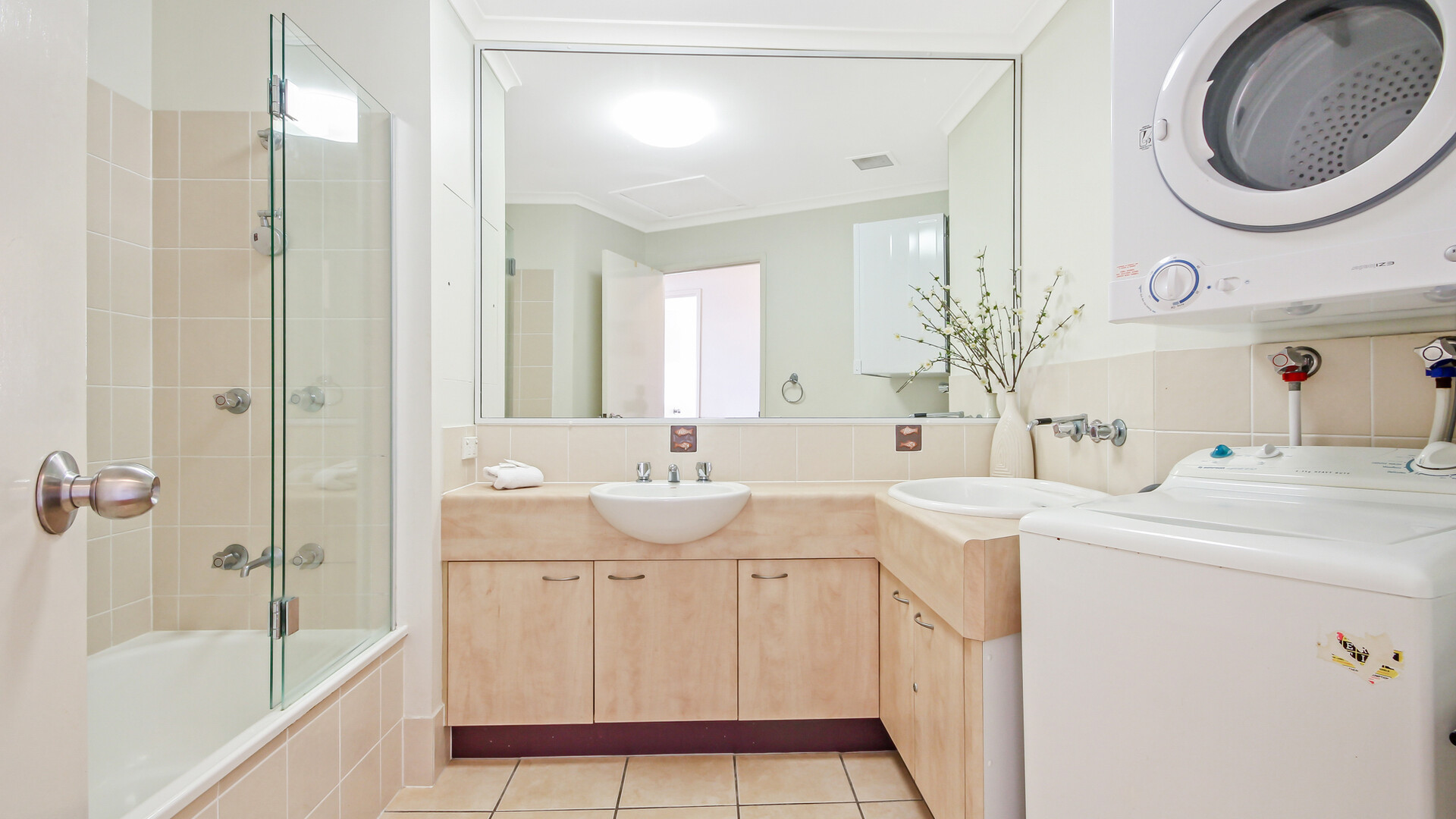 Level 3/22/18 Mahia Terrace, Kings Beach QLD 4551 - photo 10