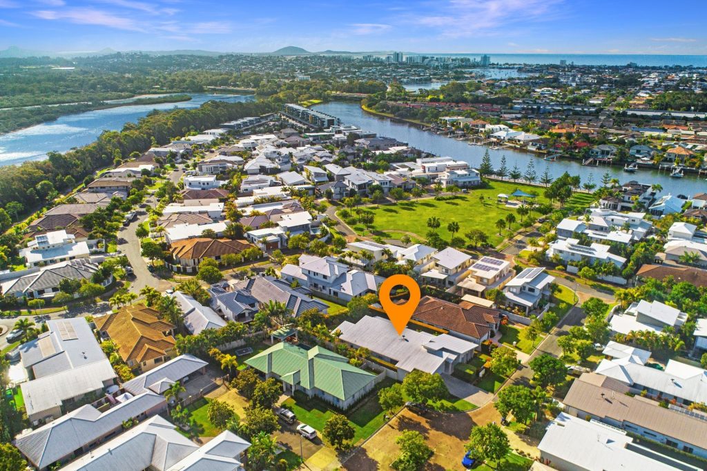 6 Jersey Place, Kawana Island QLD 4575 - photo 3