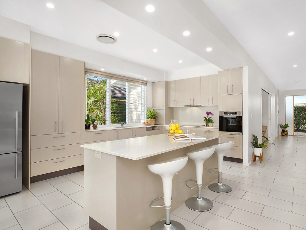 6 Jersey Place, Kawana Island QLD 4575 - photo 6