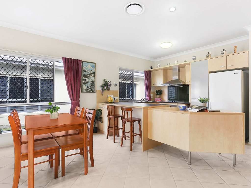 128/2 Grand Parade, Kawana Island QLD 4575 - photo 3