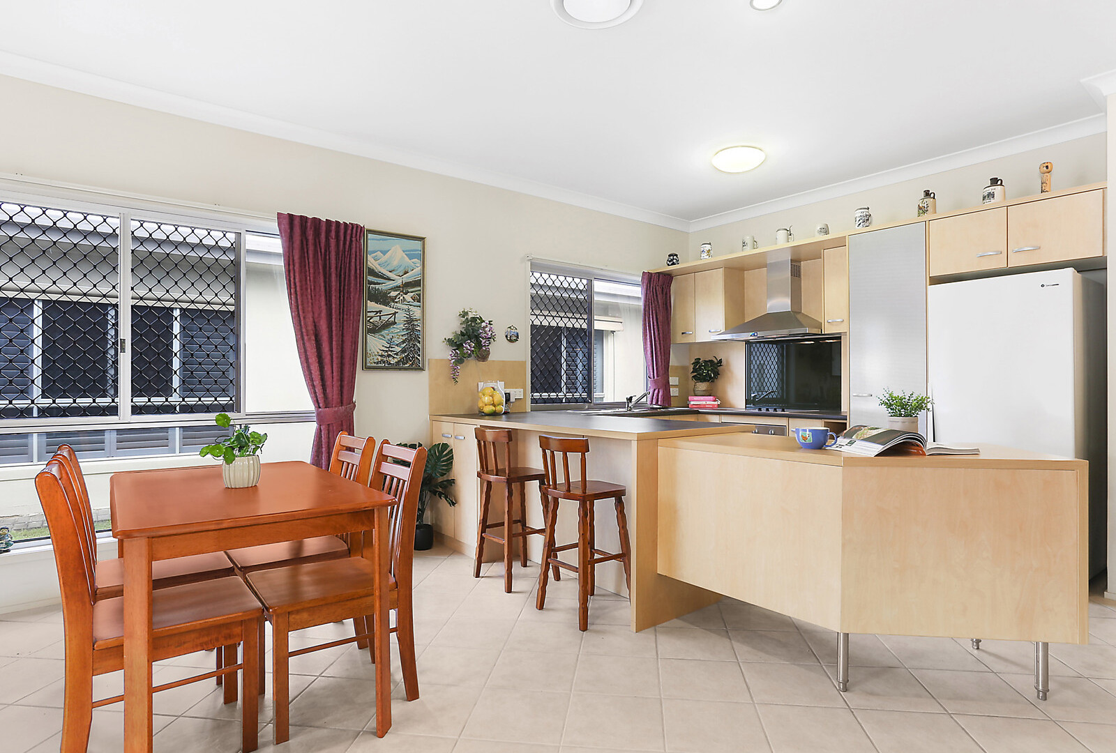 128/2 Grand Parade, Kawana Island QLD 4575 - photo 3