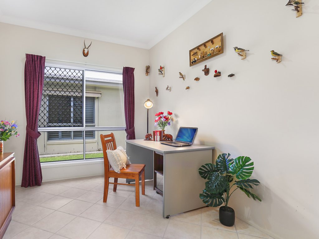 128/2 Grand Parade, Kawana Island QLD 4575 - photo 4