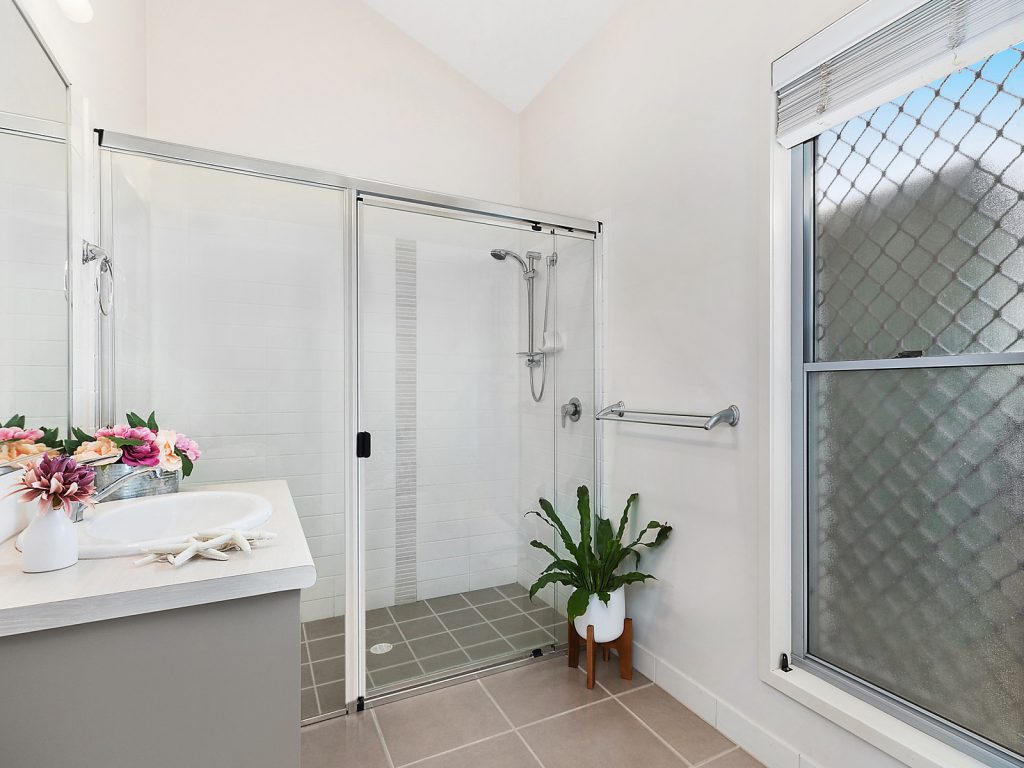 96/239 Kawana Way, Kawana Island QLD 4575 - photo 10