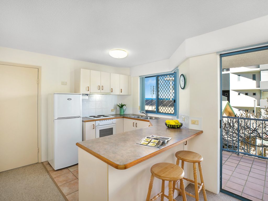3/12 Orvieto Terrace, Kings Beach QLD 4551 - photo 2