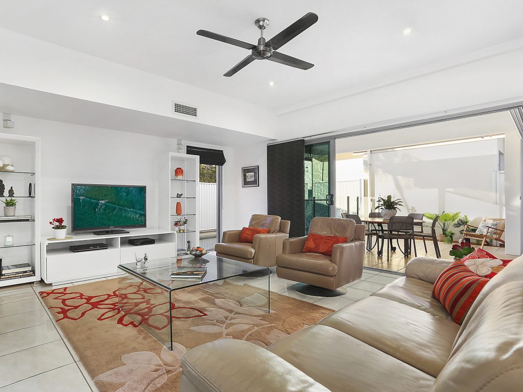 15 Cocos Court, Kawana Island QLD 4575 - photo 7
