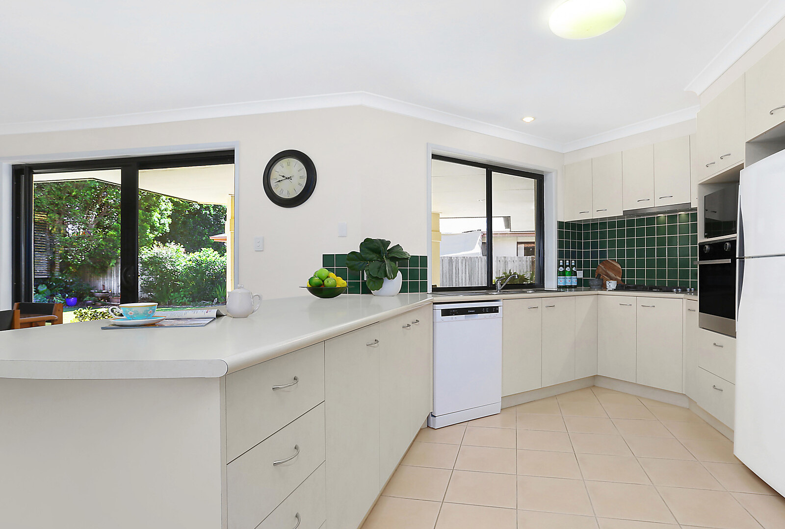 28 Lilac Crescent, Currimundi QLD 4551 - photo 3