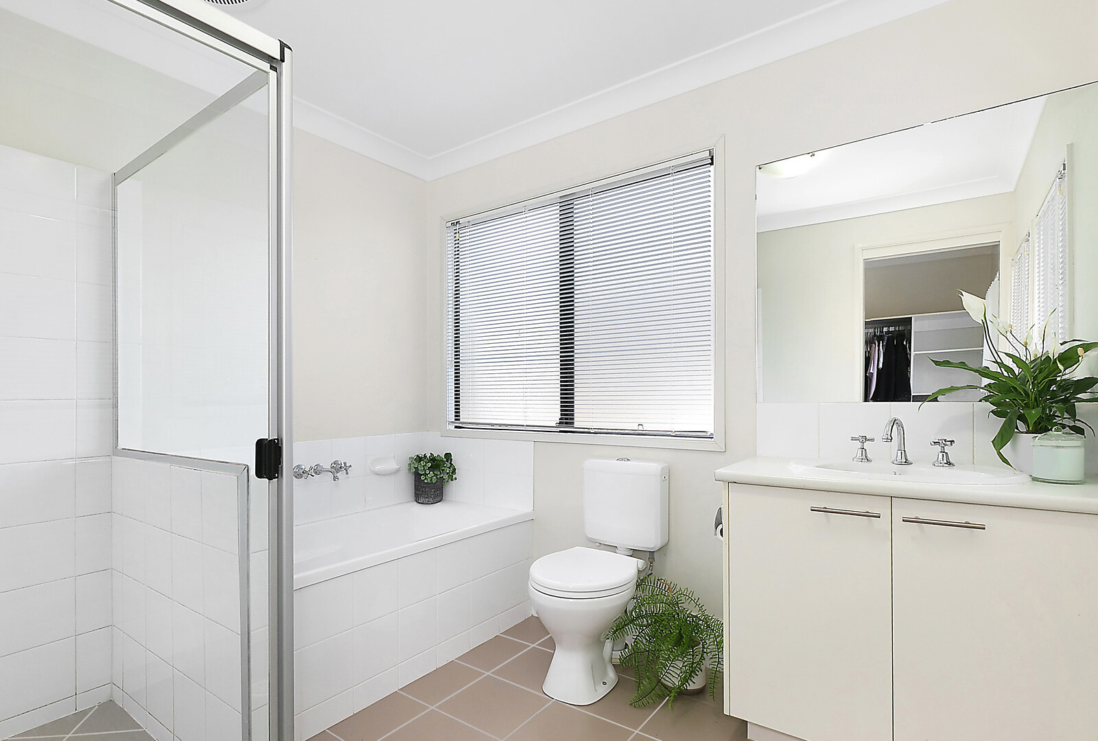 5 Woombye Street, Meridan Plains QLD 4551 - photo 13