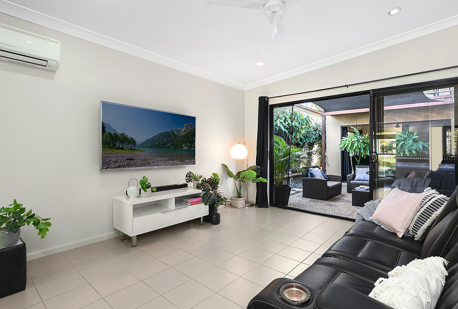 5 Woombye Street, Meridan Plains QLD 4551 - photo 5