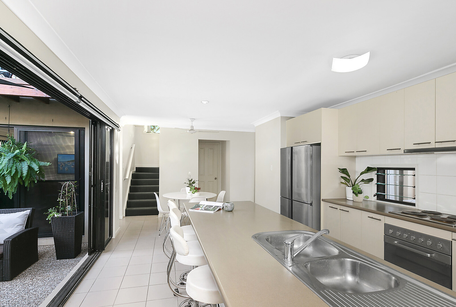5 Woombye Street, Meridan Plains QLD 4551 - photo 9