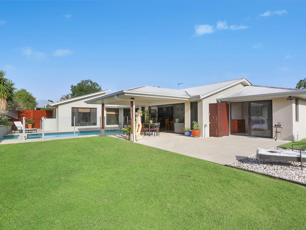 Sold - 6 Burrajum Place - New Property in Caloundra West - Real Estate by Nicki Colam