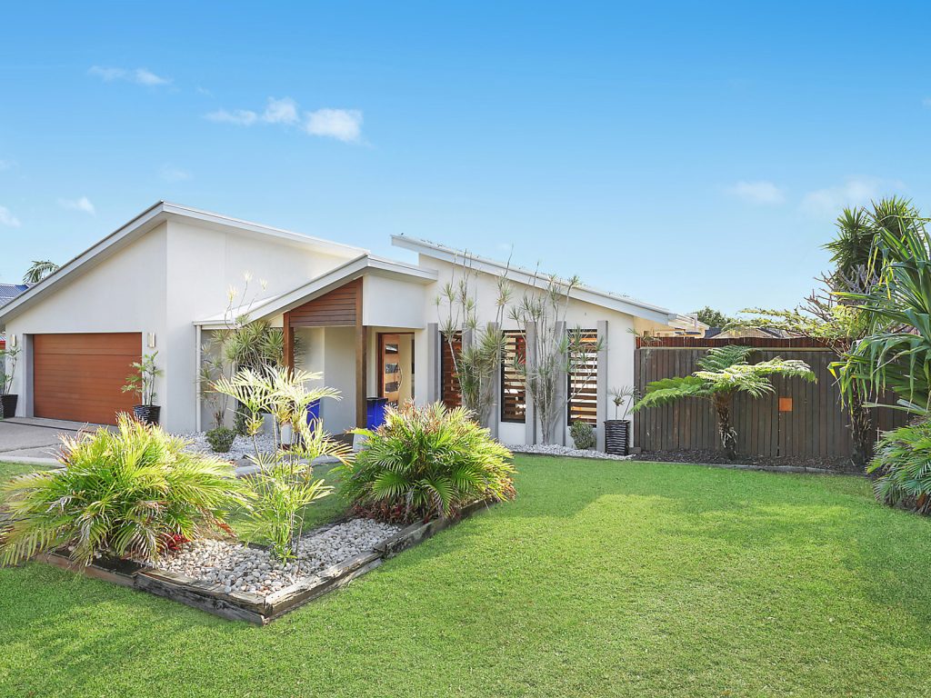 Sold - 6 Burrajum Place - New Property in Caloundra West - Real Estate by Nicki Colam