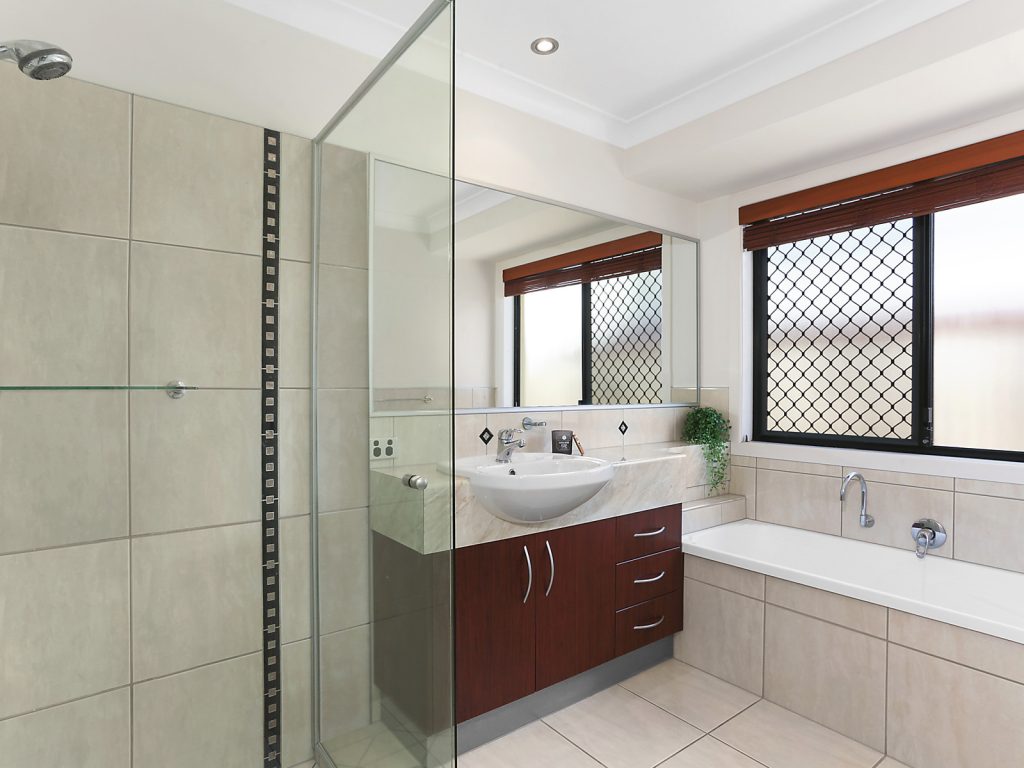 Sold - 6 Burrajum Place - New Property in Caloundra West - Real Estate by Nicki Colam