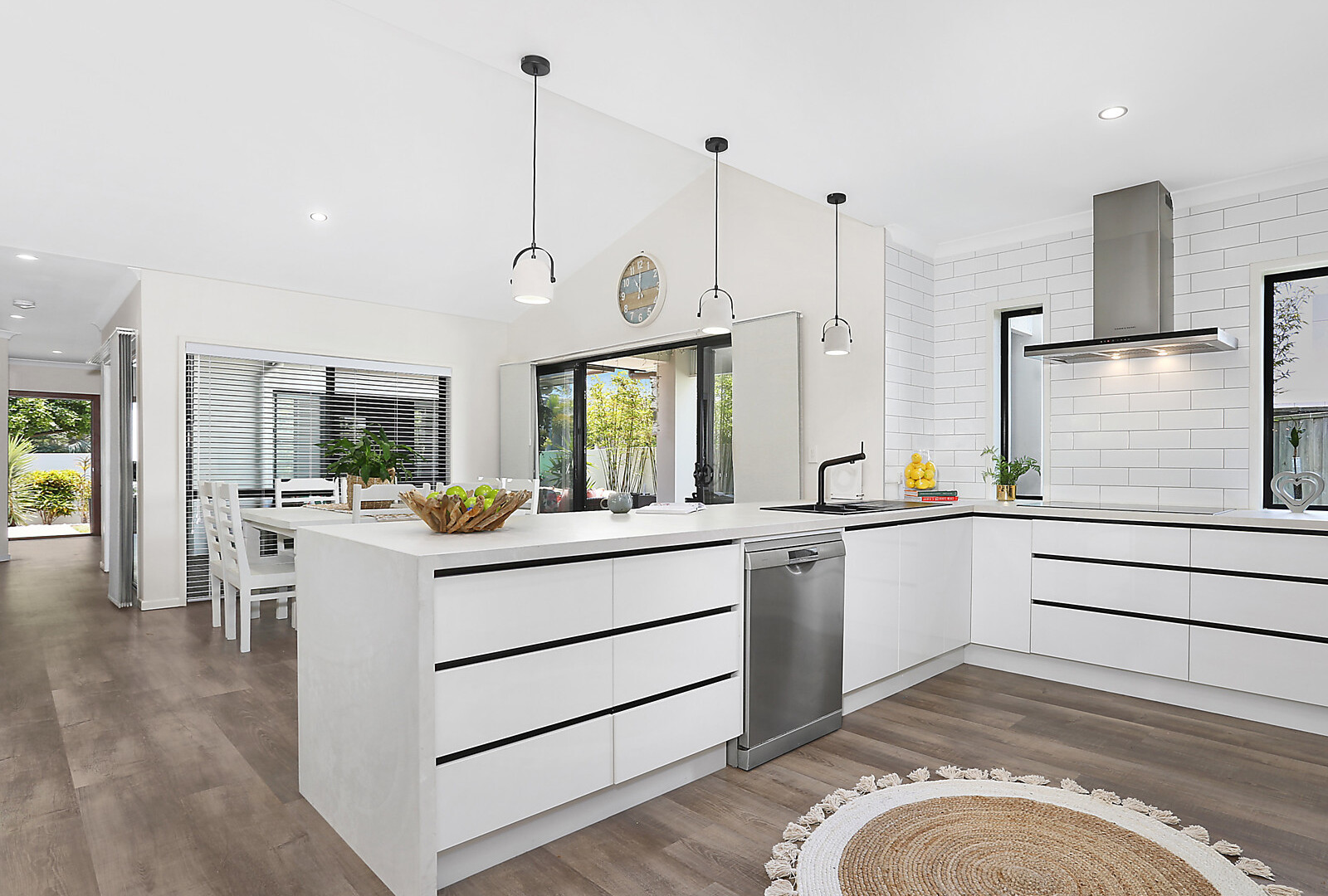 6 Melos Place, Kawana Island QLD 4575 - photo 3