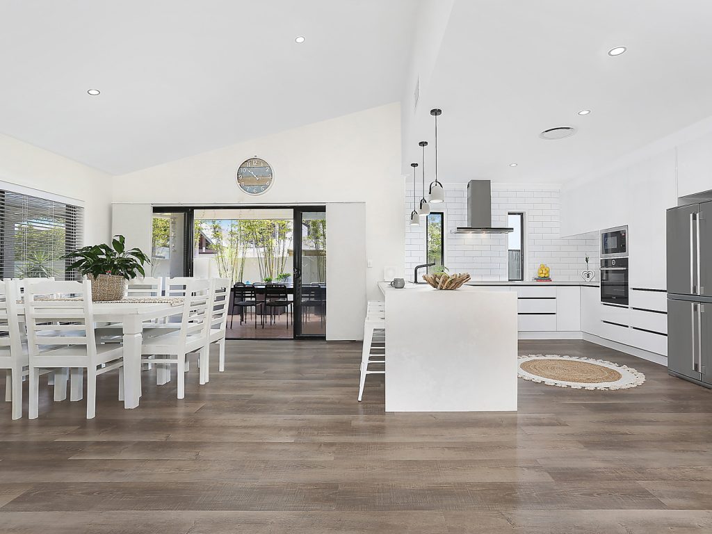 6 Melos Place, Kawana Island QLD 4575 - photo 4