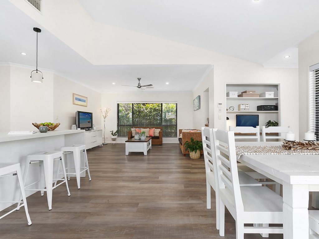 6 Melos Place, Kawana Island QLD 4575 - photo 6