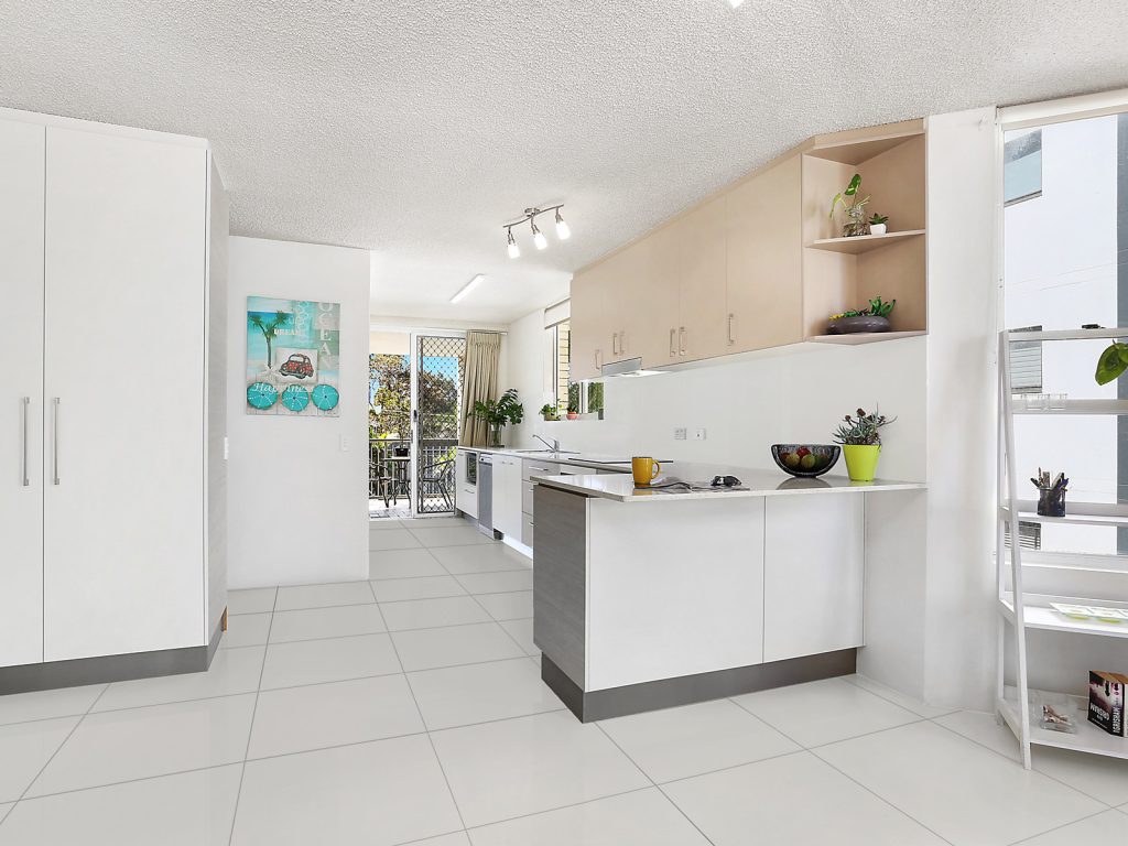 Level 2/5/52 King Street, Kings Beach QLD 4551 - photo 3