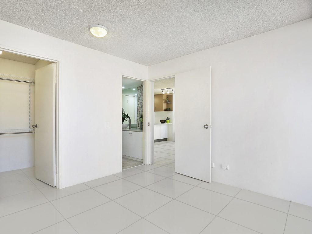 Level 2/5/52 King Street, Kings Beach QLD 4551 - photo 5