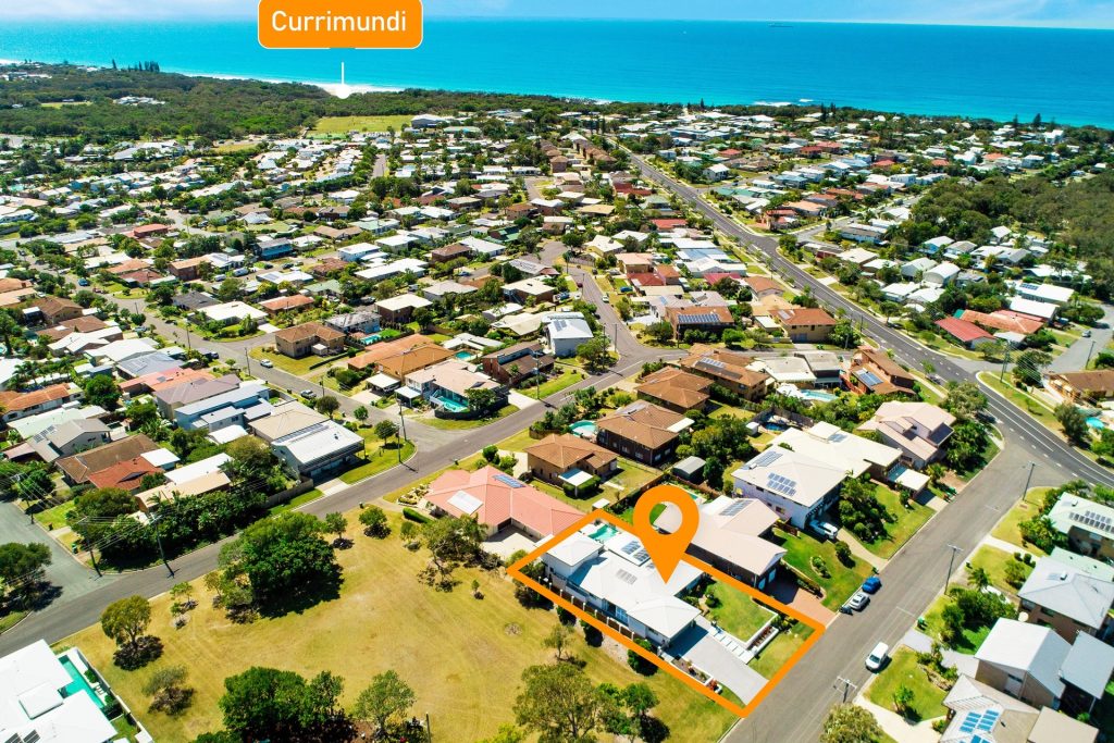 7 Enfield Crescent, Battery Hill QLD 4551 - photo 16