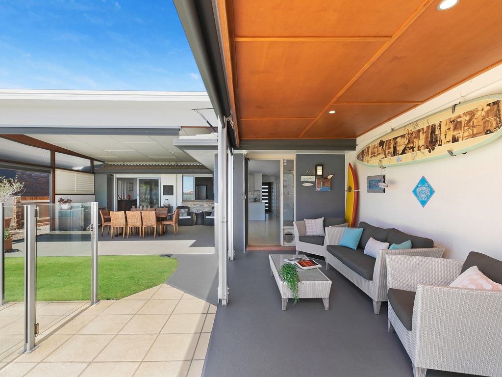 7 Enfield Crescent, Battery Hill QLD 4551 - photo 5