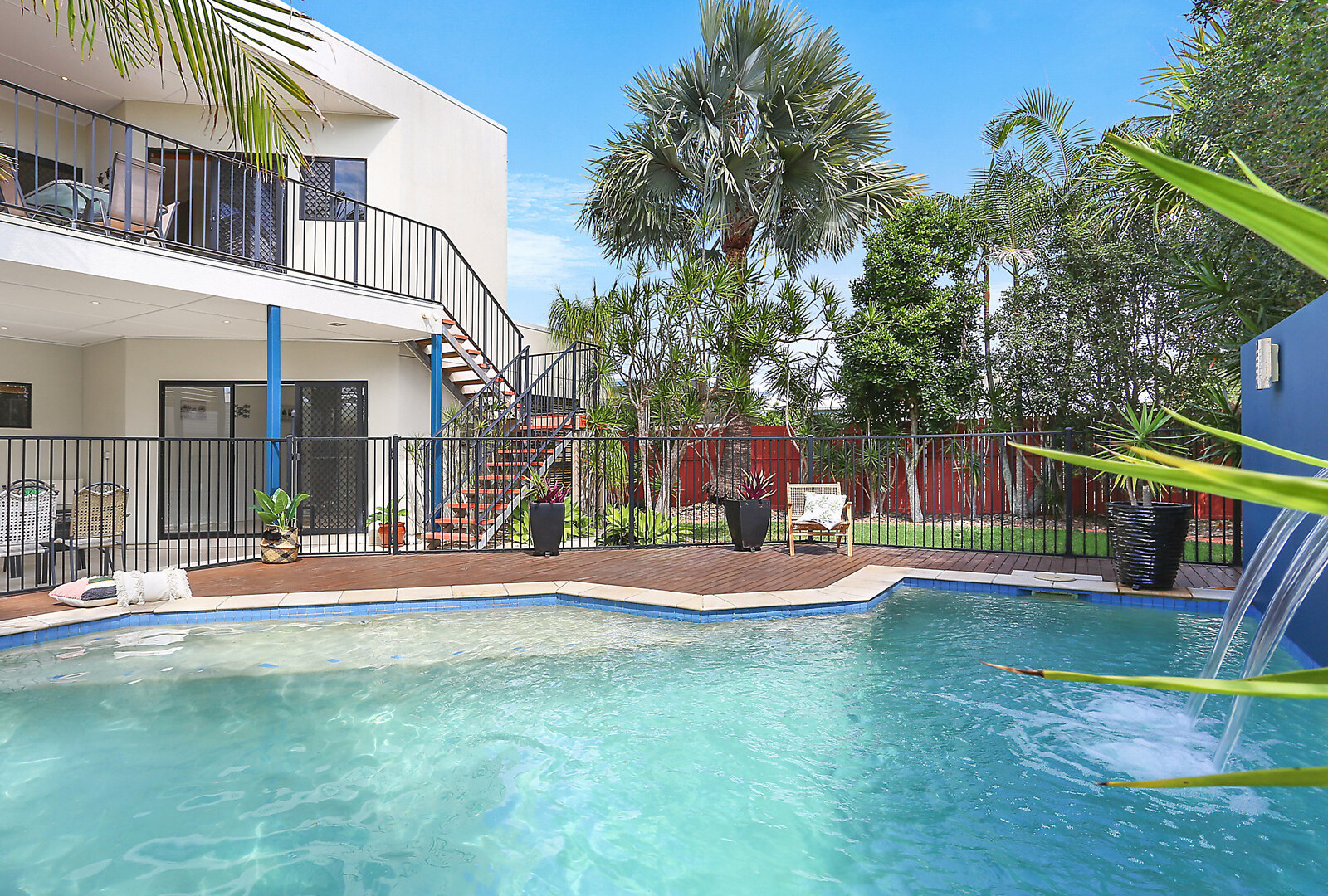 12 Seychelles Place, Kawana Island QLD 4575 - photo 2