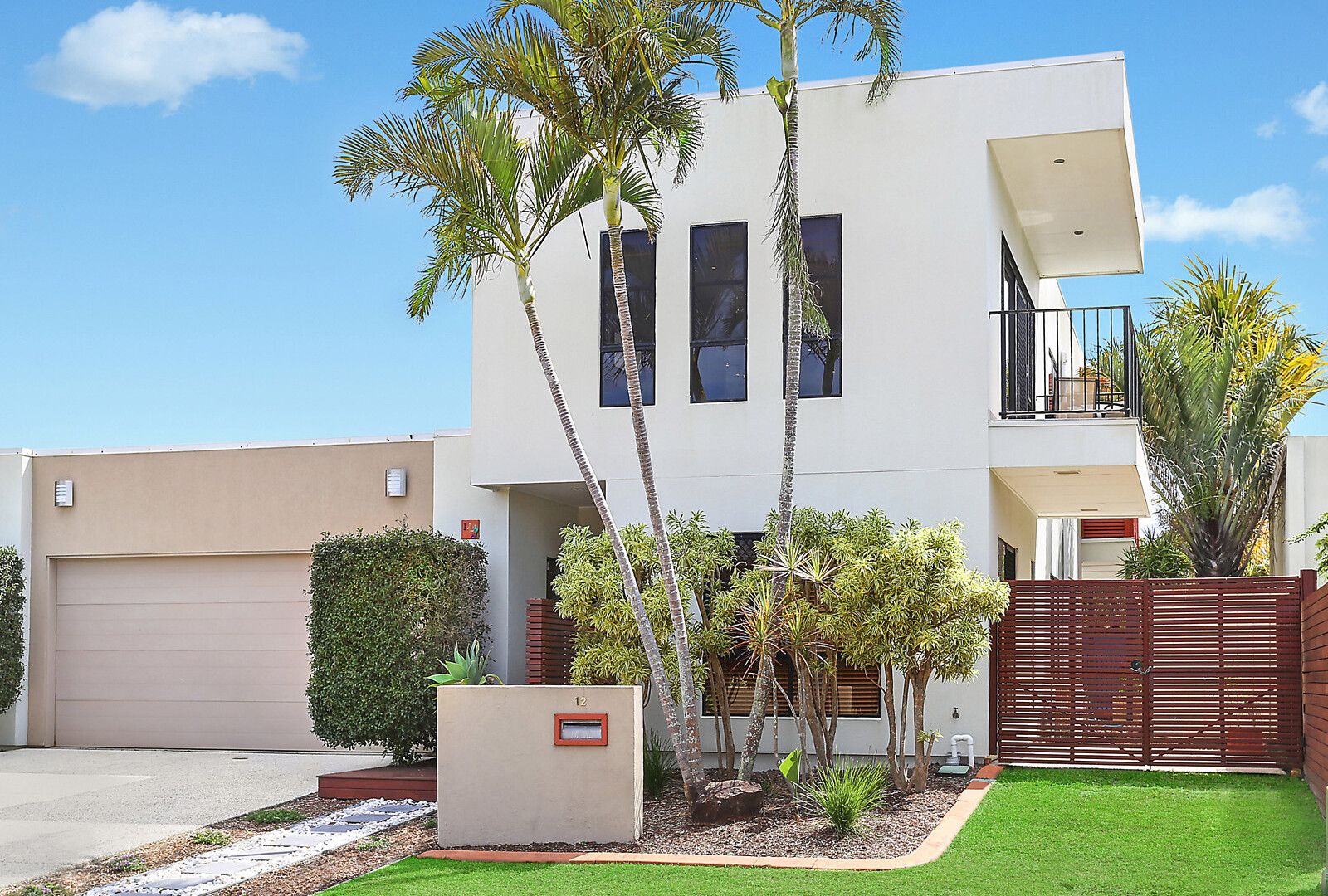 12 Seychelles Place, Kawana Island QLD 4575 - photo 3