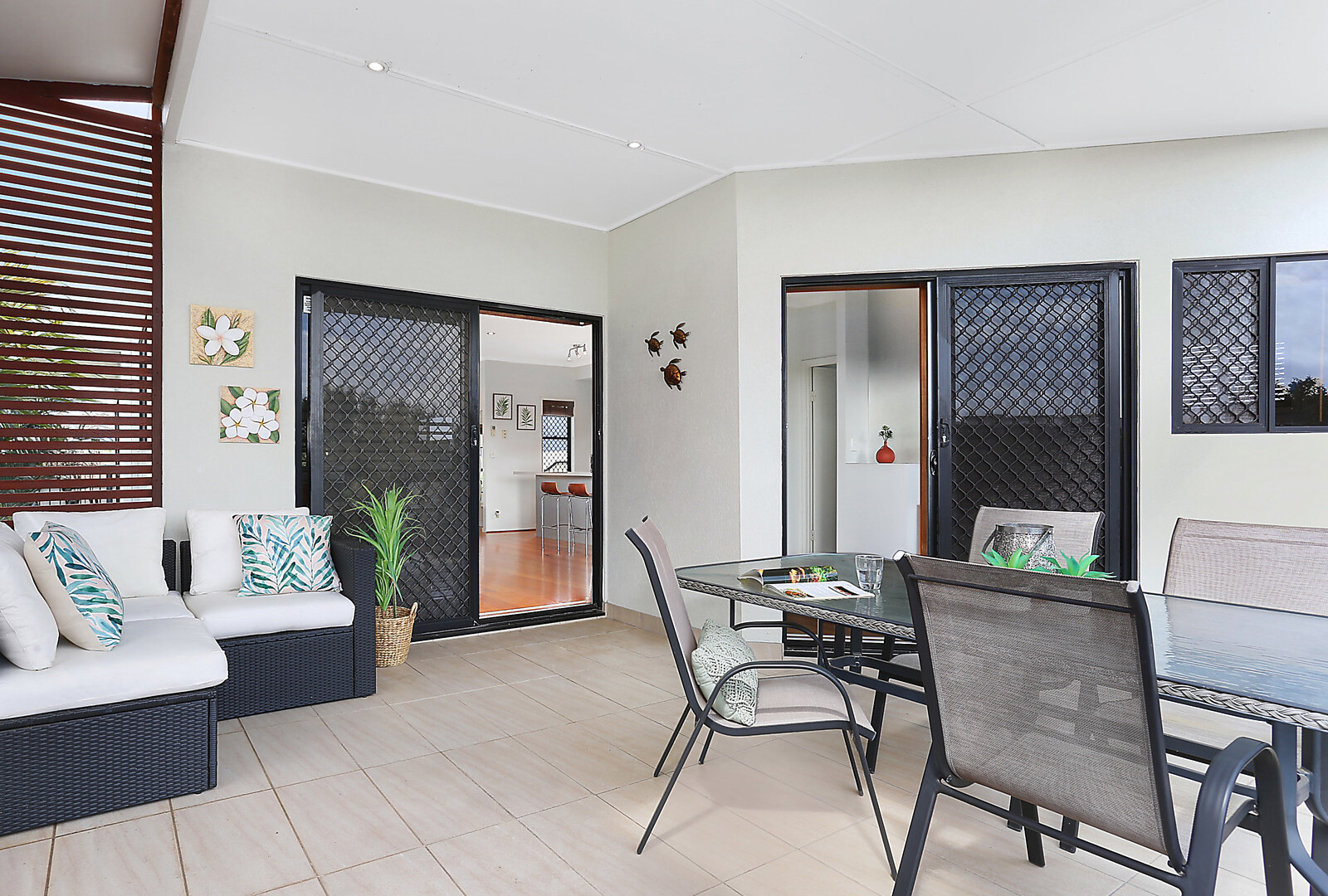 12 Seychelles Place, Kawana Island QLD 4575 - photo 7