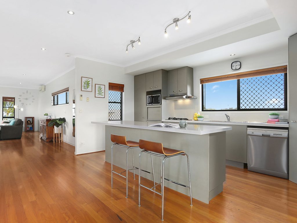 12 Seychelles Place, Kawana Island QLD 4575 - photo 8