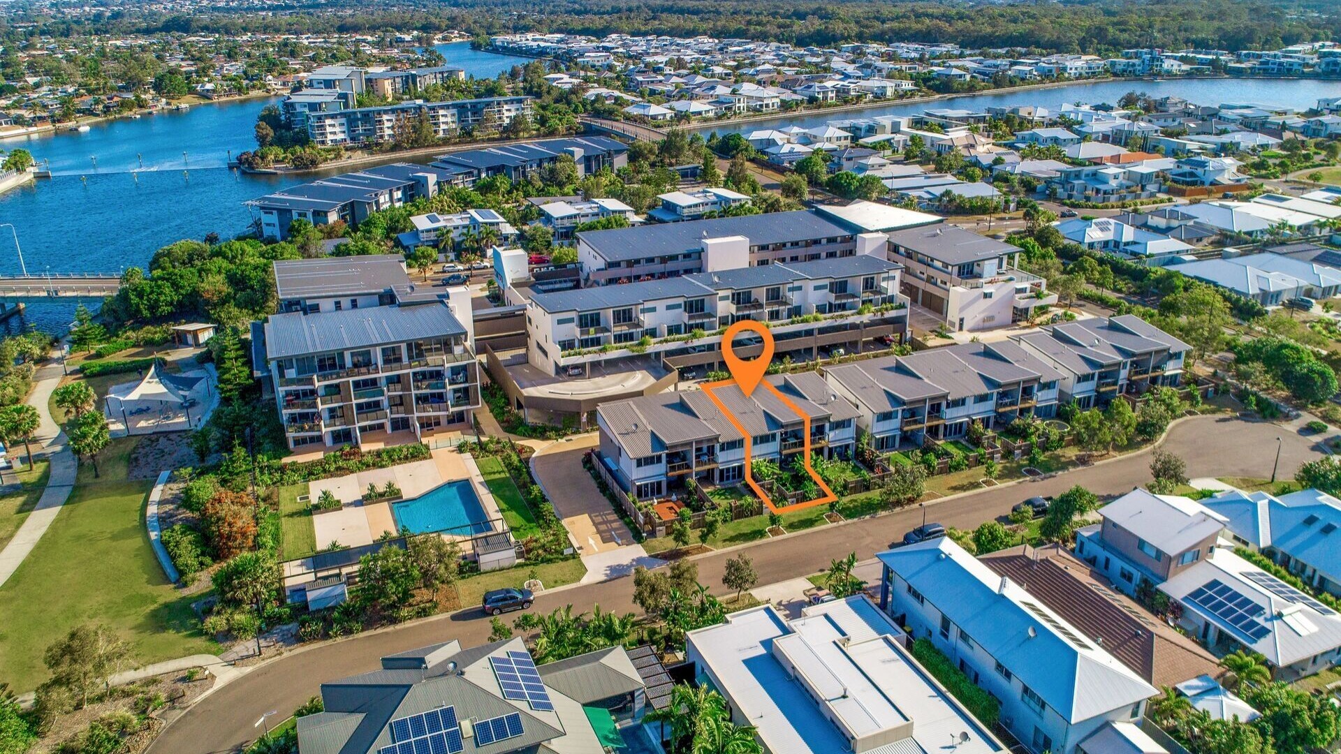 9/3 Feather Court, Birtinya QLD 4575 - photo 11