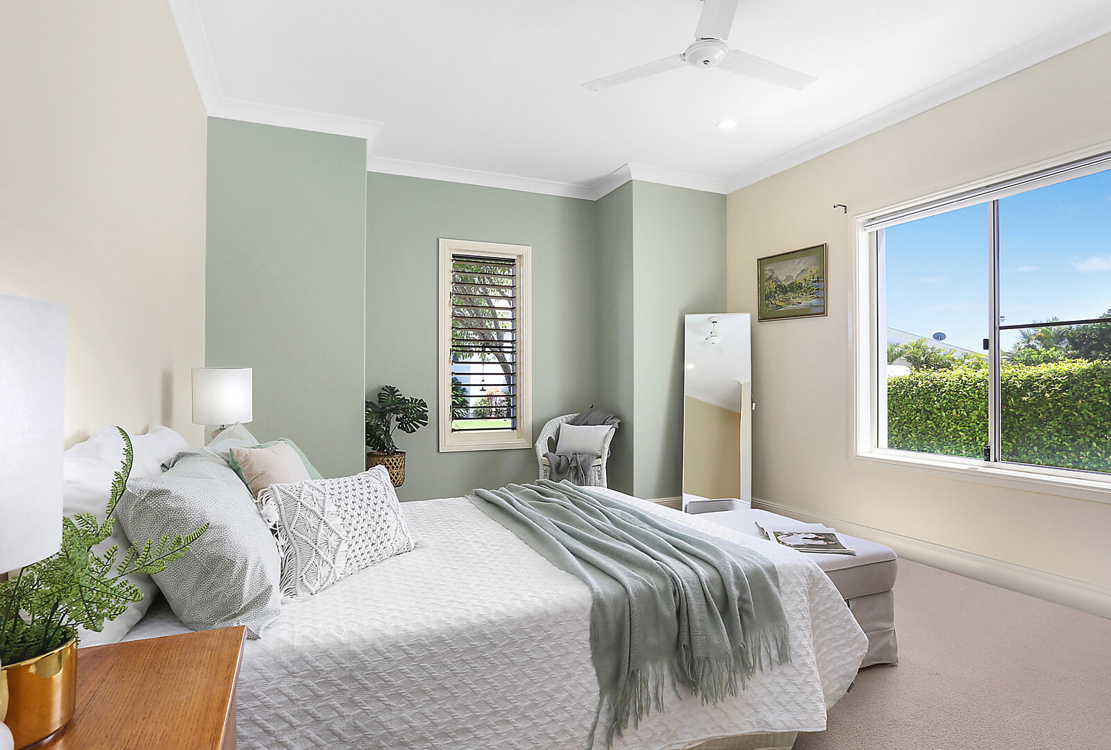 16 Seychelles Place, Kawana Island QLD 4575 - photo 11