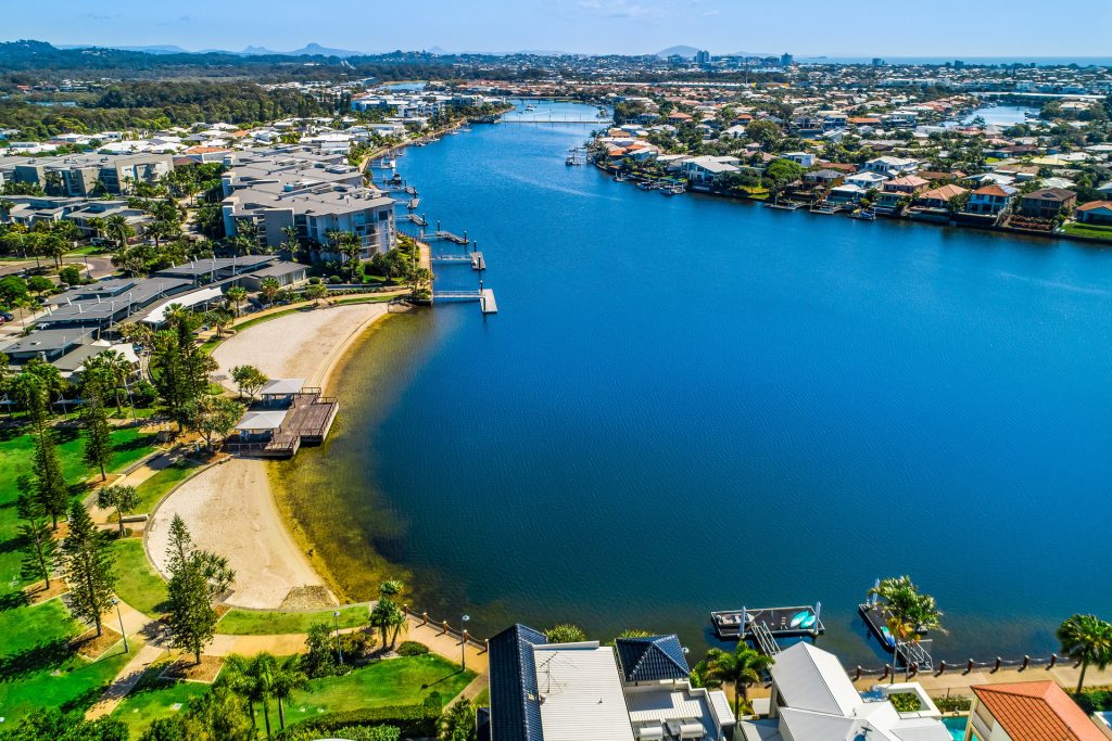 16 Seychelles Place, Kawana Island QLD 4575 - photo 15