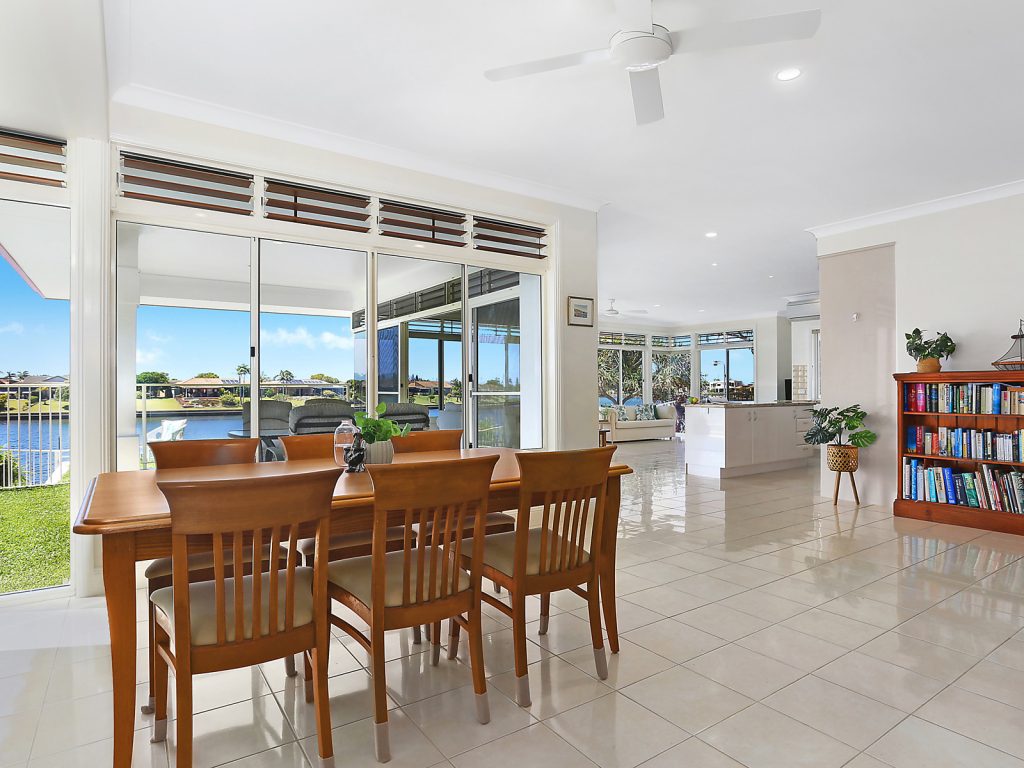 16 Seychelles Place, Kawana Island QLD 4575 - photo 6
