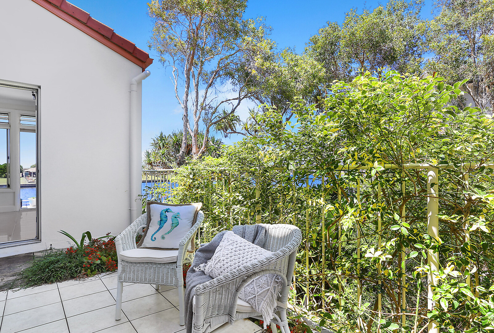 16 Seychelles Place, Kawana Island QLD 4575 - photo 9