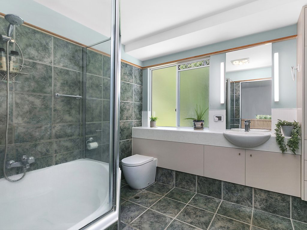13 Nottingham Court, Beerwah QLD 4519 - photo 10