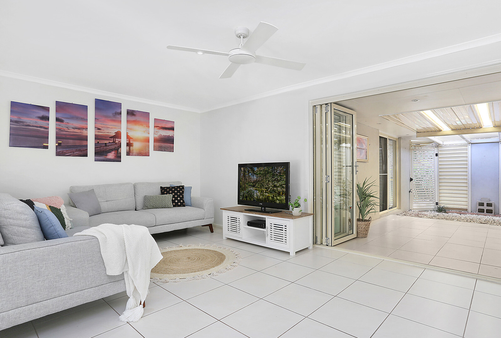8 Regatta Boulevard, Wurtulla QLD 4575 - photo 6