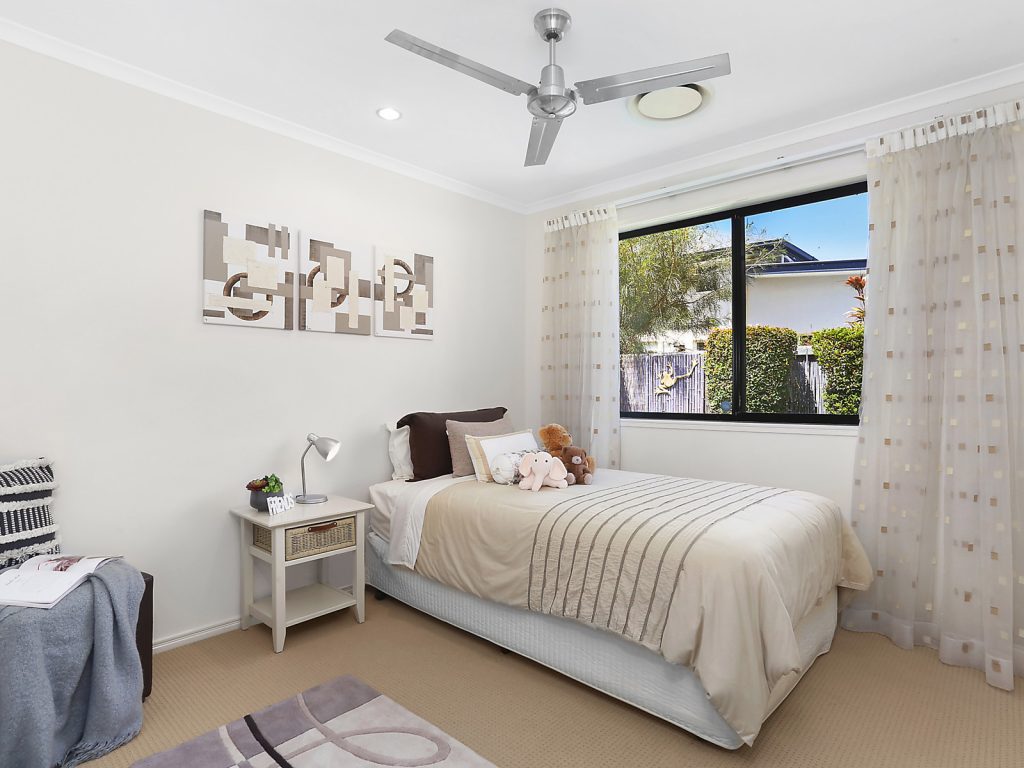 9 Jersey Place, Kawana Island QLD 4575 - photo 11