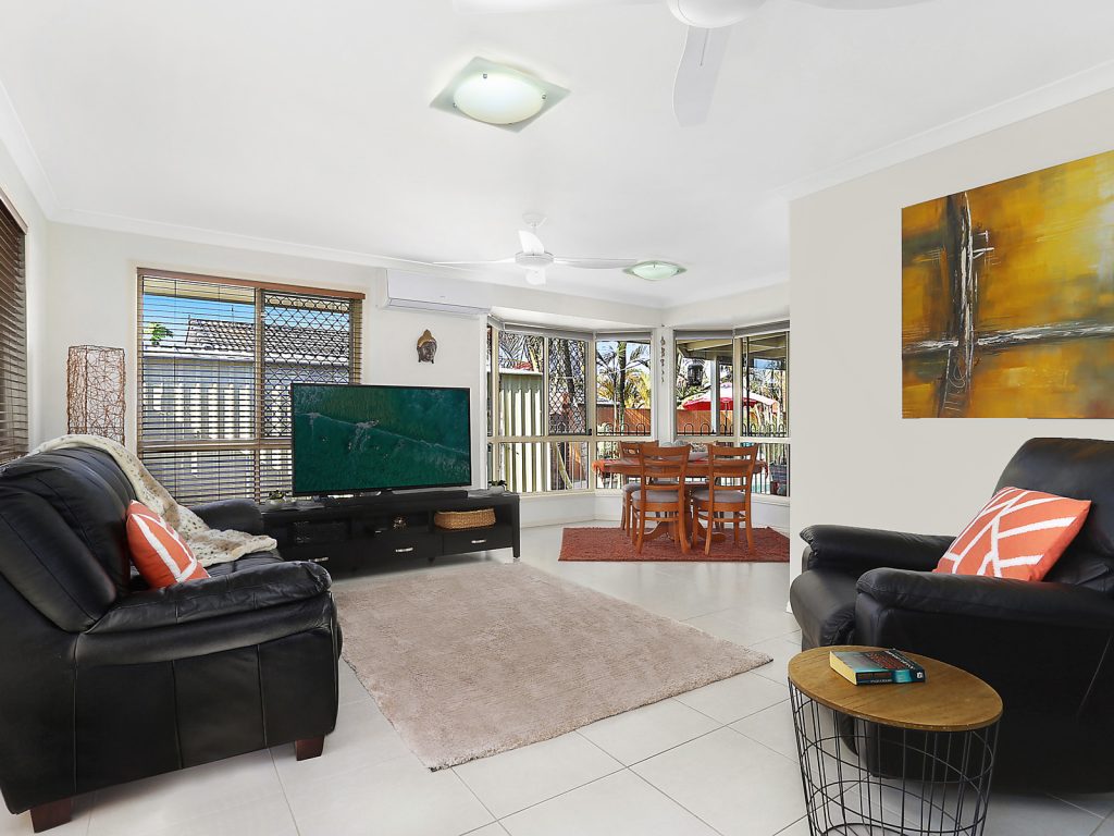 11 Highclare Court, Little Mountain QLD 4551 - photo 3