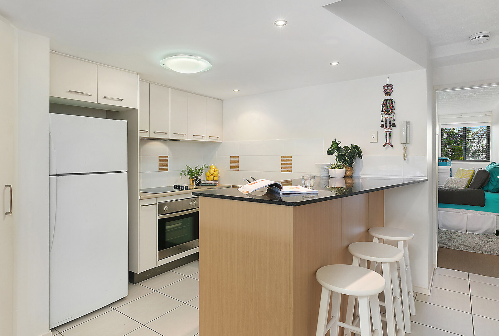 16/10 Grand Parade, Kawana Island QLD 4575 - photo 4