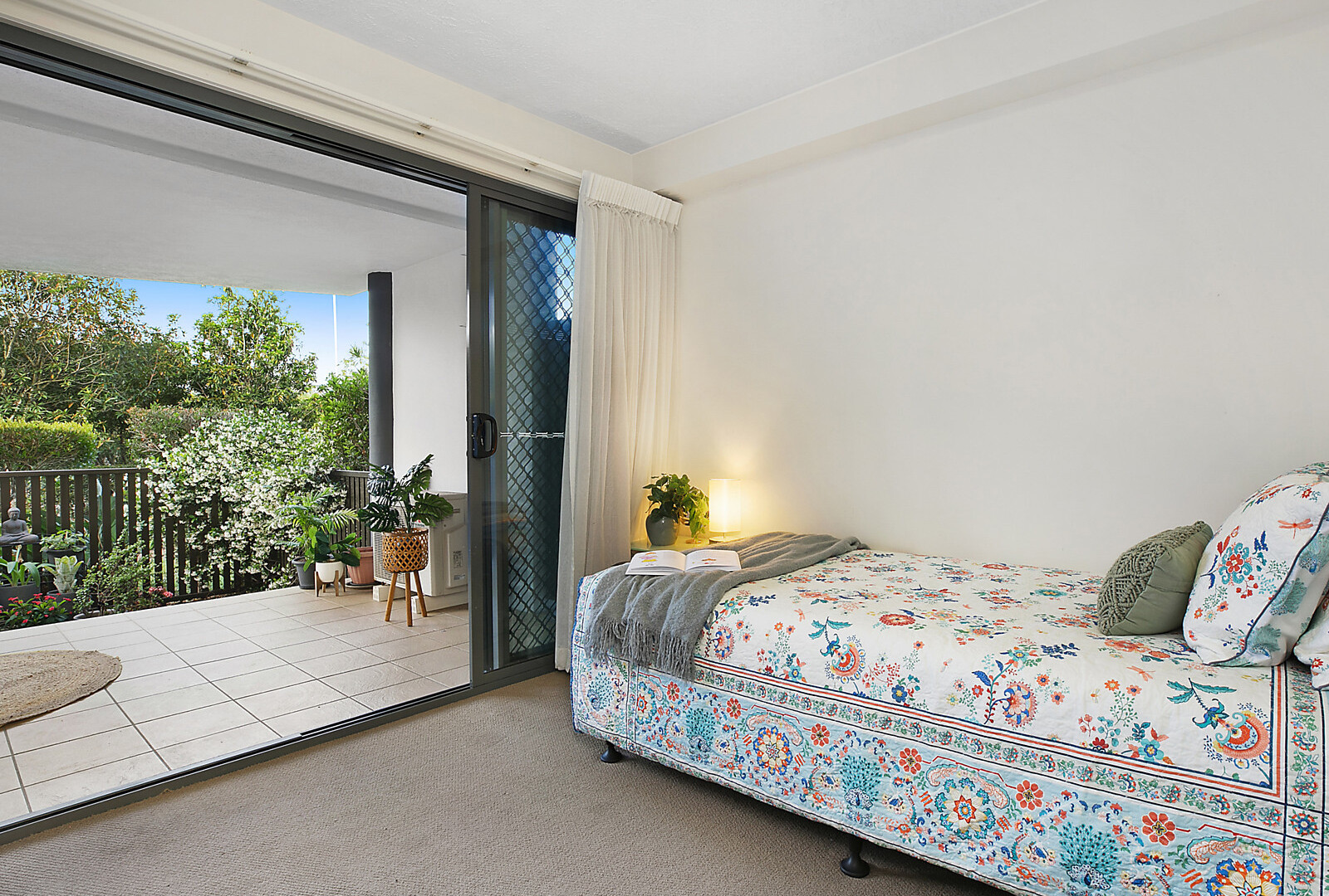 16/10 Grand Parade, Kawana Island QLD 4575 - photo 7