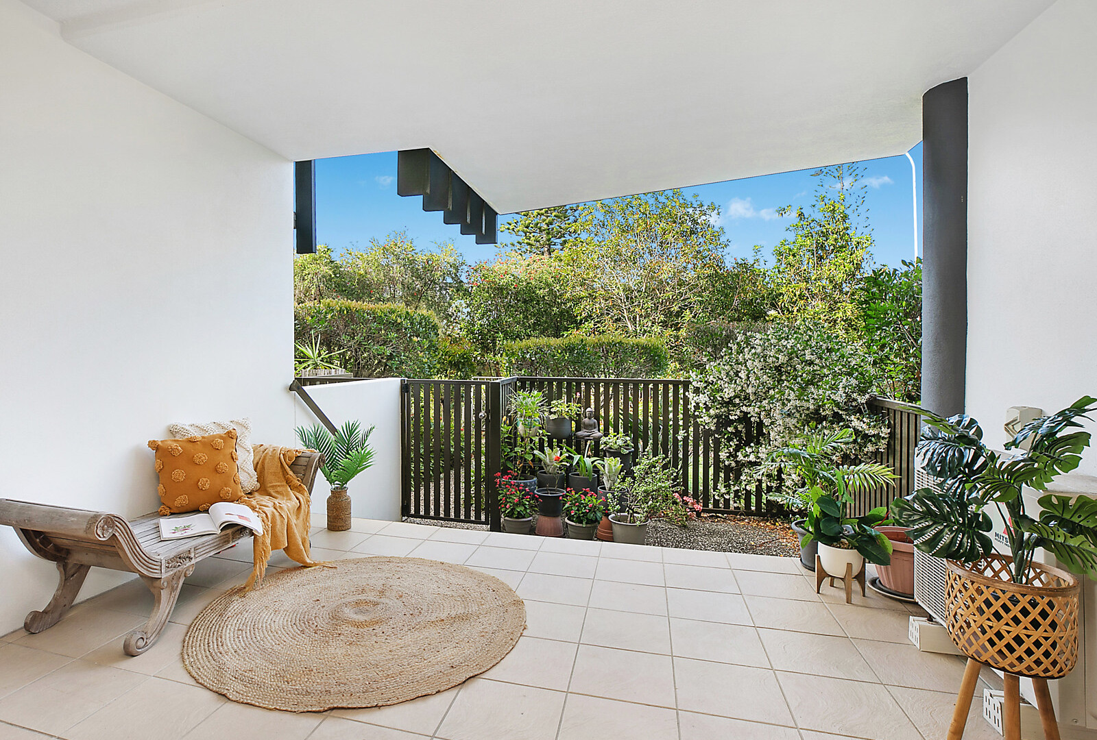 16/10 Grand Parade, Kawana Island QLD 4575 - photo 8