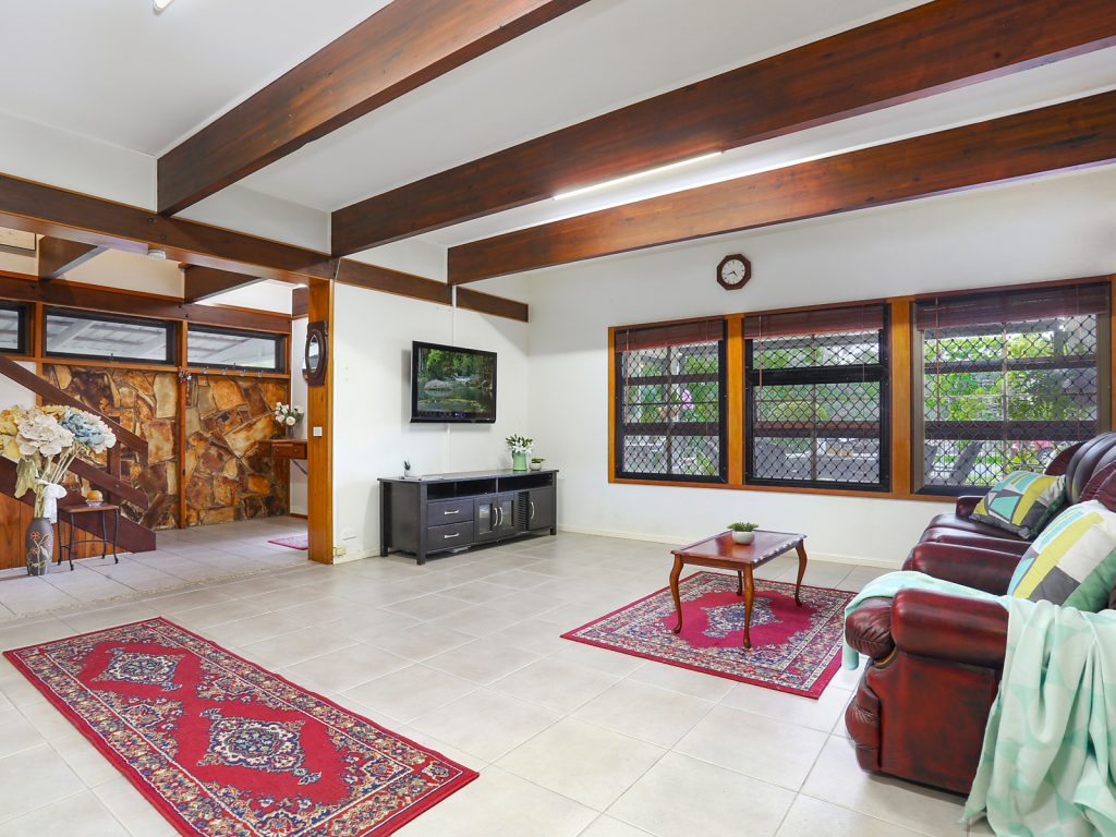 20 Gamban Esplanade, Currimundi QLD 4551 - photo 5