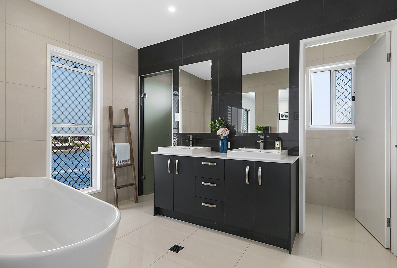 45 Waterway Drive, Birtinya QLD 4575 - photo 10