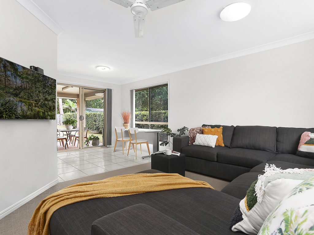 12 Coolamon Crescent, Beerwah QLD 4519 - photo 2