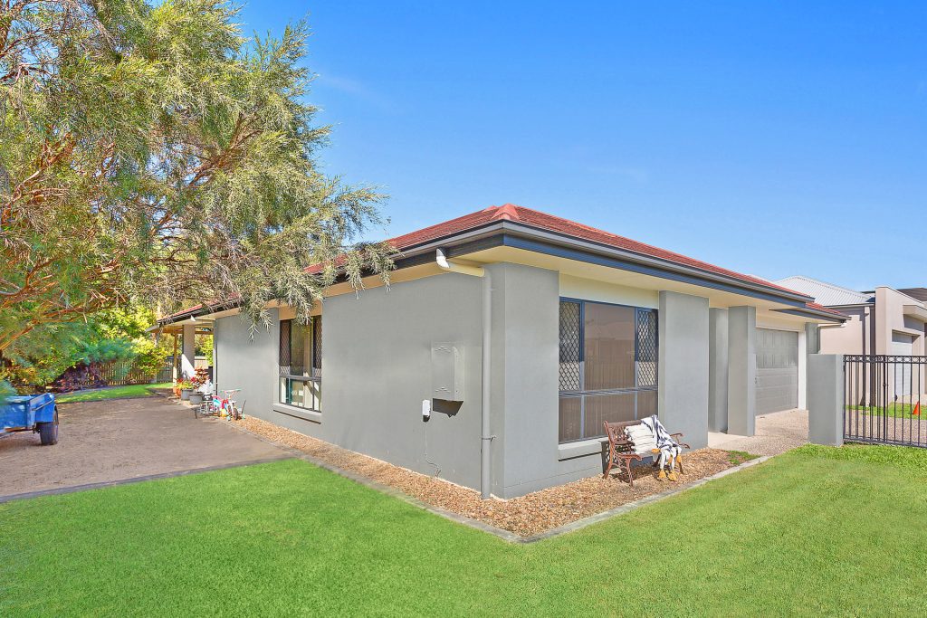 1 Wilkiea Street, Meridan Plains QLD 4551 - photo 9