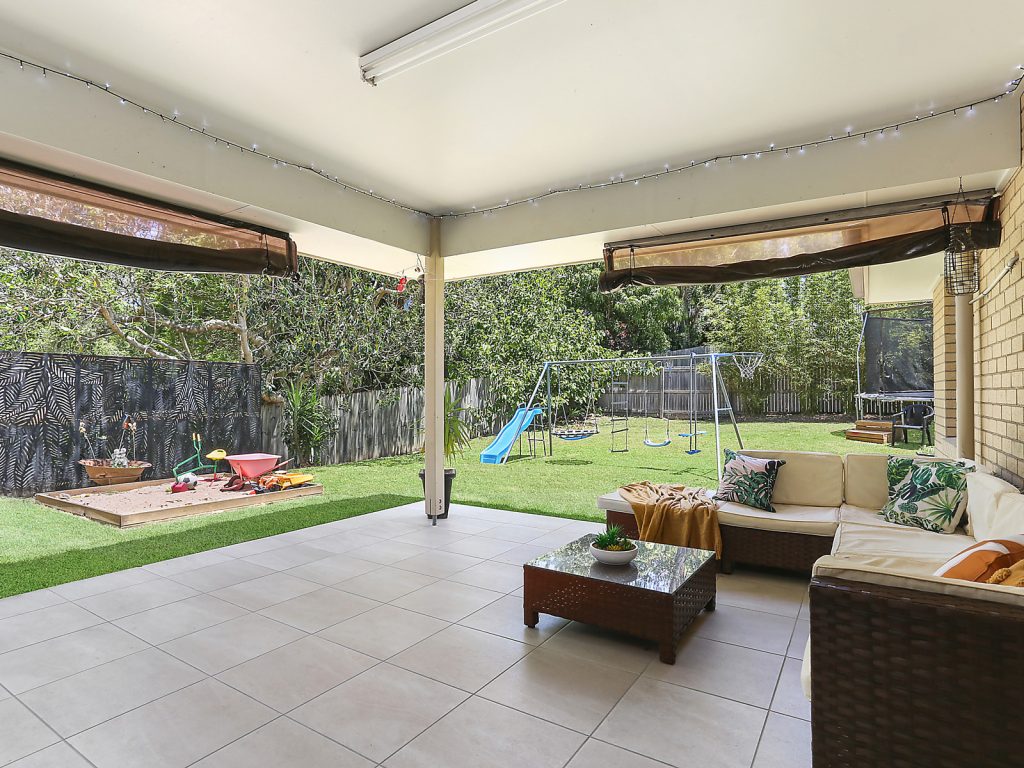 16 Elouera Close, Landsborough QLD 4550 - photo 7