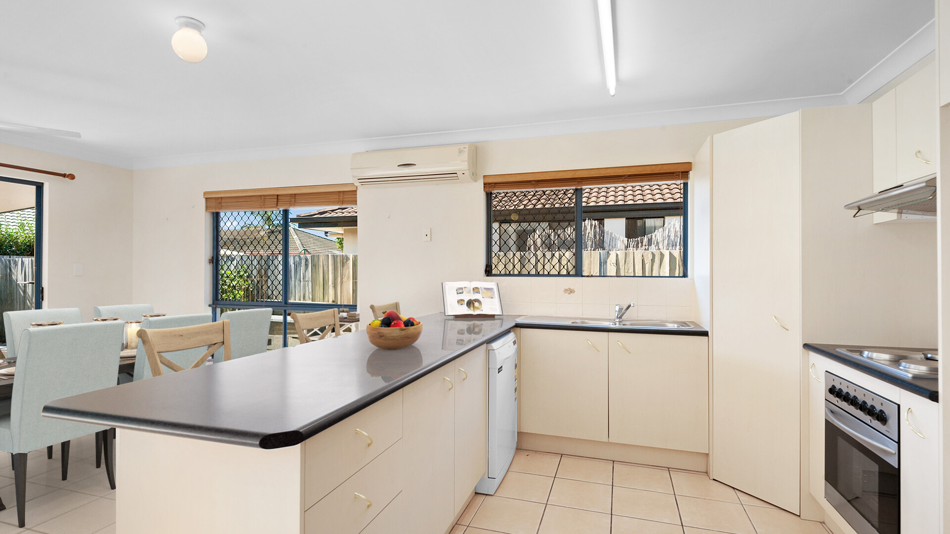 15 Fernleaf Court, Currimundi QLD 4551 - photo 6