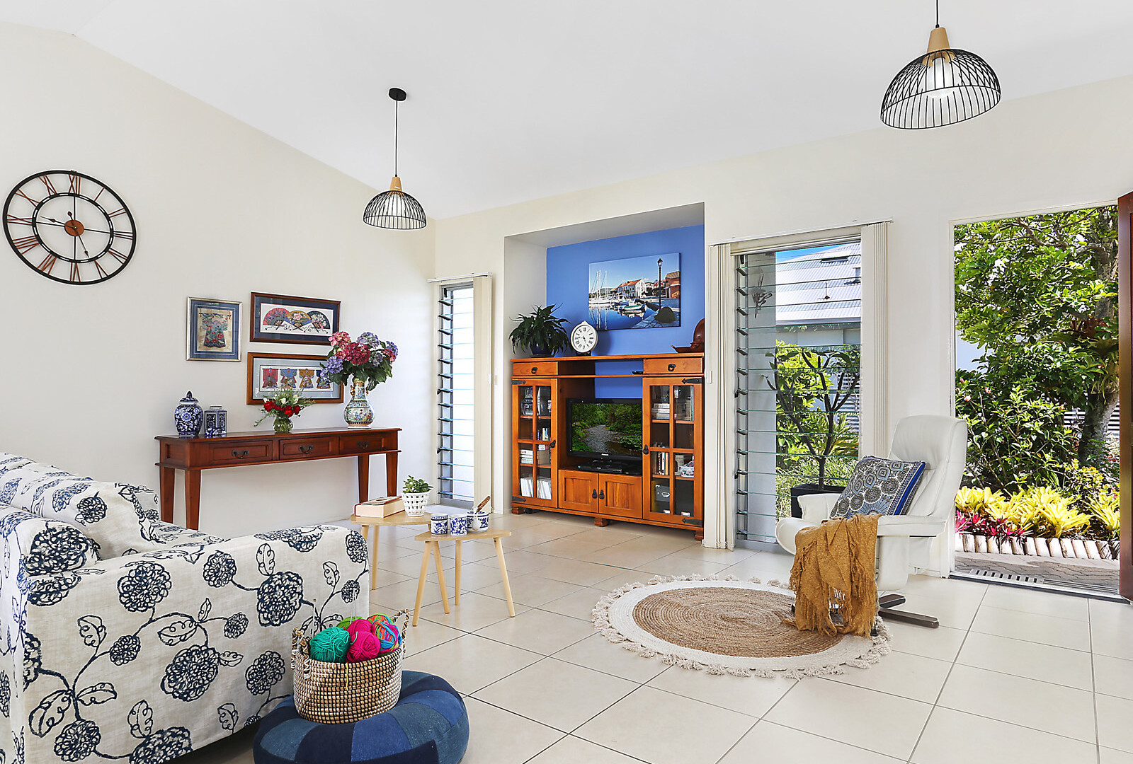 1/239 Kawana Way, Kawana Island QLD 4575 - photo 2